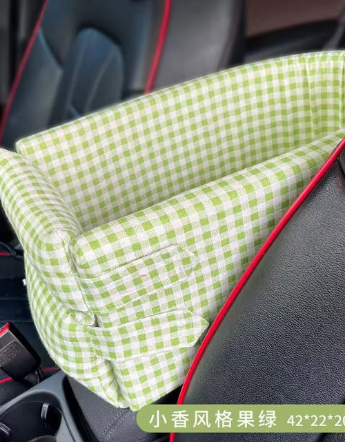 Load image into Gallery viewer, Car Central Dog Car Seat Bed Portable Dog Carrier for Small Dogs and Cats Safety Travel Bag Accessories
