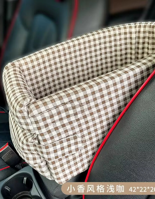 Load image into Gallery viewer, Car Central Dog Car Seat Bed Portable Dog Carrier for Small Dogs and Cats Safety Travel Bag Accessories
